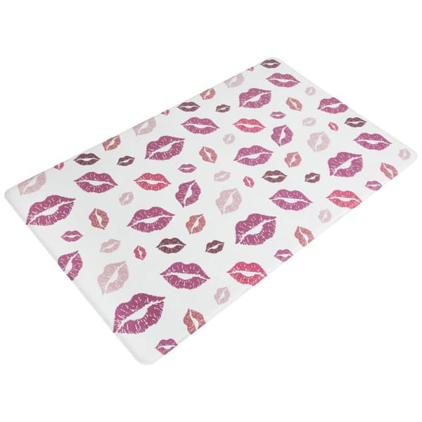 Northlight Seasonal Valentine''s Day Lips Kitchen Mat