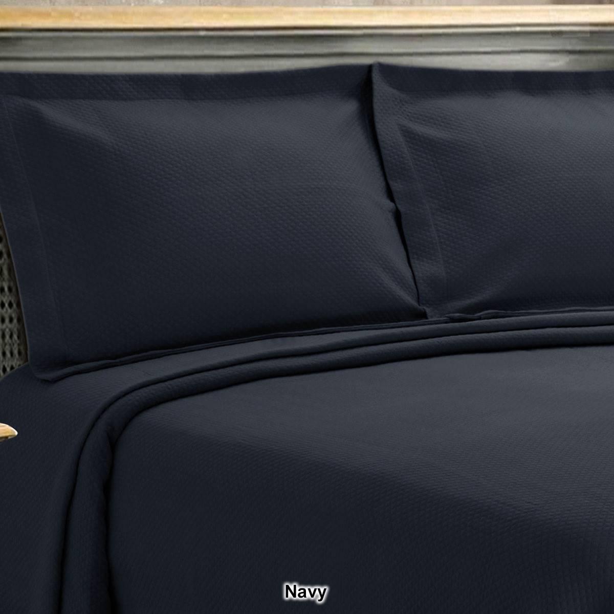 Superior Jacquard Matelassé Cotton Diamond Solitaire Bedding Set