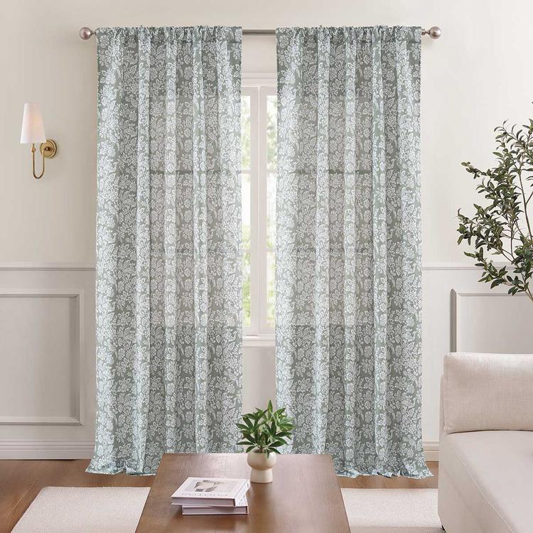 Laura Ashley(R) Adain Palace Curtain