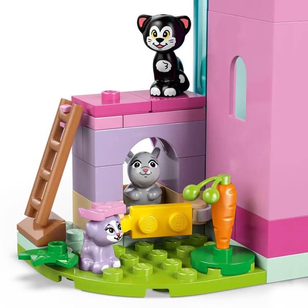 LEGO&#174; Disney Minnie''s Pet House