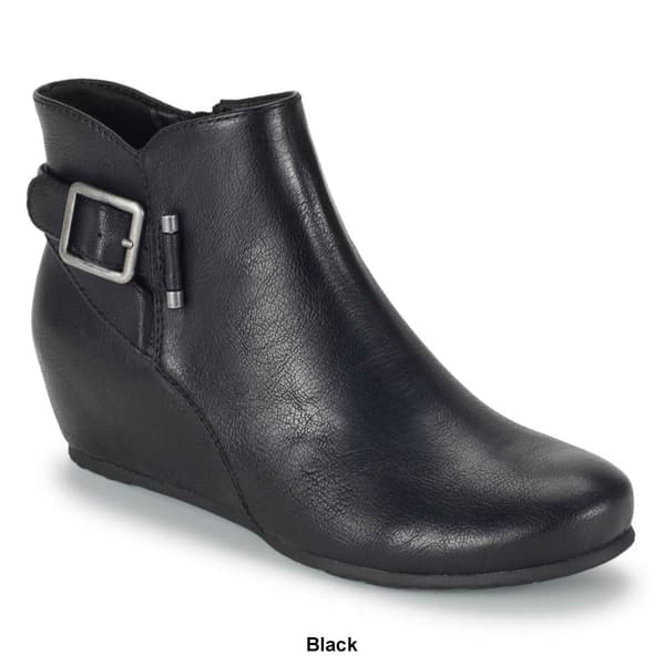 Womens BareTraps&#174; Serena Wedge Booties