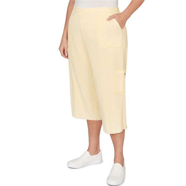 Plus Size Alfred Dunner Out Of The Blue Wide Leg Cargo Capris