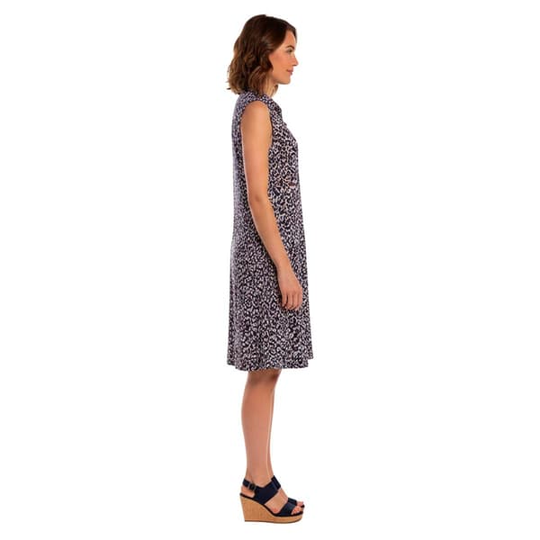 Womens MSK Sleeveless Vine Half O-Ring Zip Neck Shift Dress