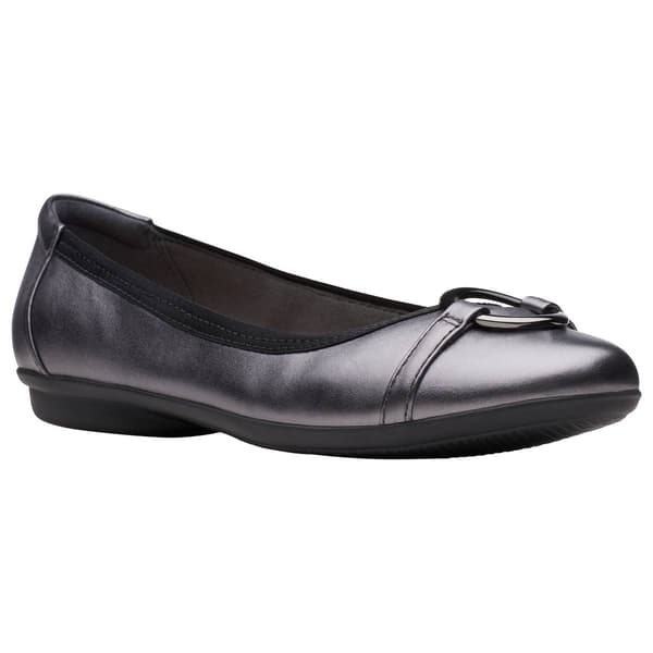 Womens Clarks&#40;R&#41; Gracelin Wind Metallic Comfort Ballet Flats