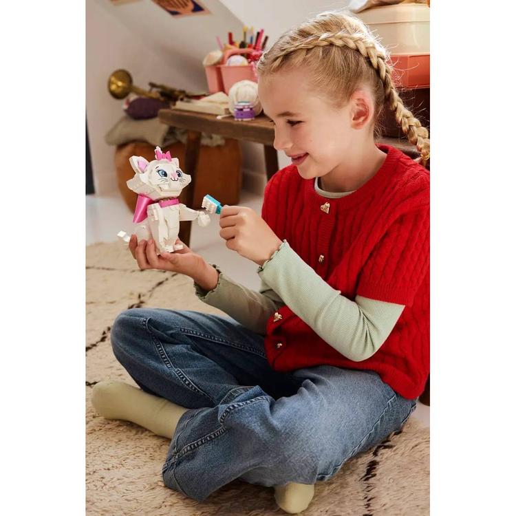 LEGO® Disney™ The Aristocats Adorable Marie Building Kit