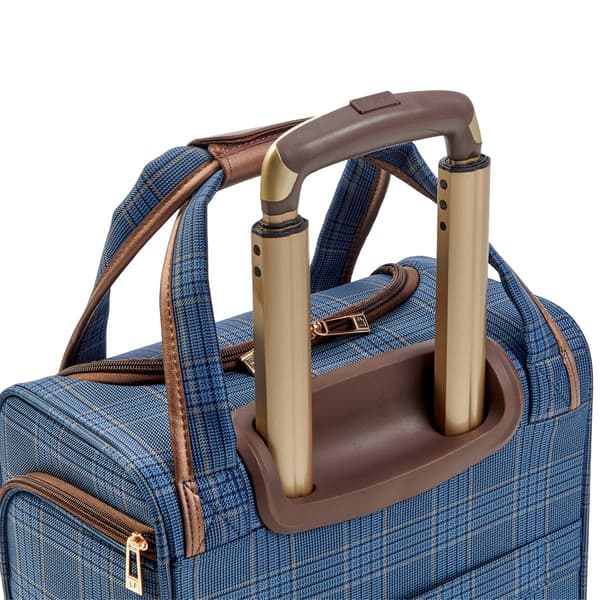 London Fog Brentwood lll 15in. 4 Wheel Under Seat Bag