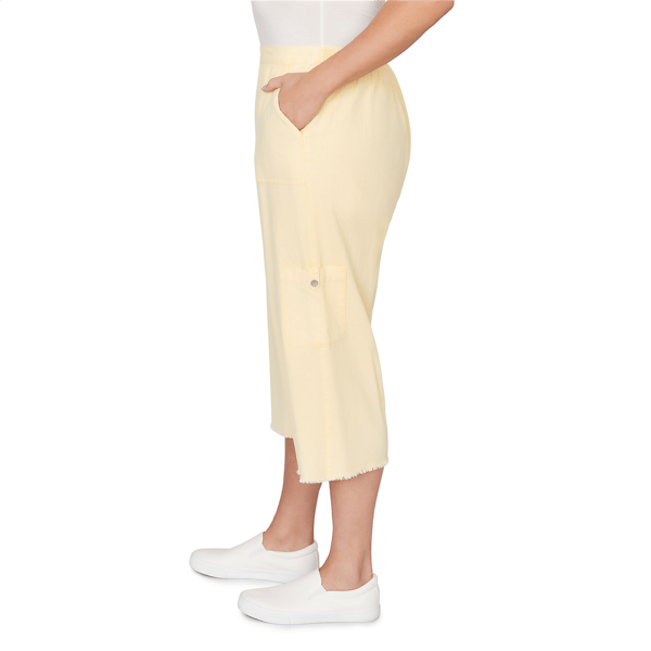 Plus Size Alfred Dunner Out Of The Blue Wide Leg Cargo Capris