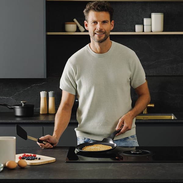 BergHOFF Phantom Nonstick 10in. Ceramic Pancake Pan