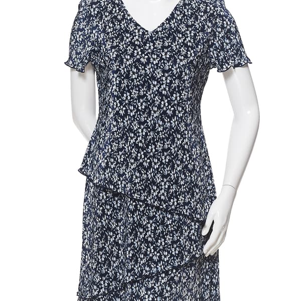 Petite Connected Apparel Short Sleeve Floral Bodre Shift Dress