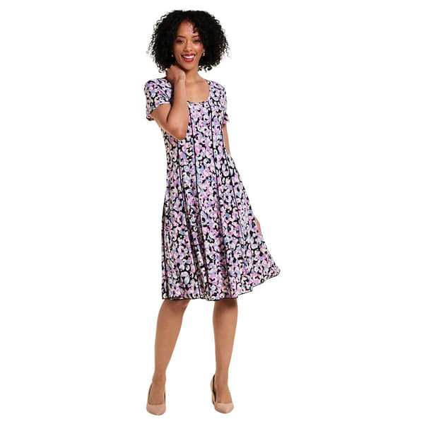 Petite Sami & Jo Short Sleeve Textured Jacquard Seamed Dress