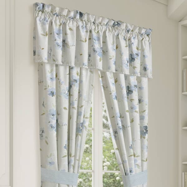 Piper & Wright Cecelia Quilt Window Straight Valance