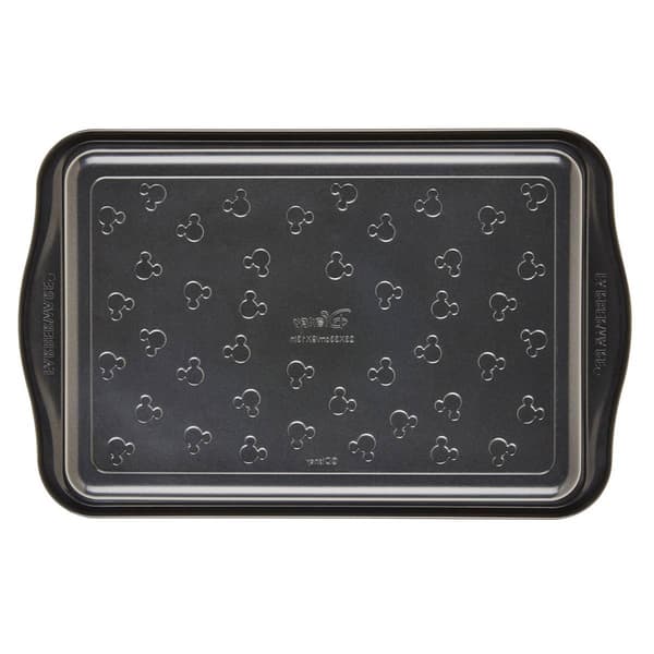 Farberware&#174; Disney Bake w/ Mickey Nonstick 9x13 Cake Pan