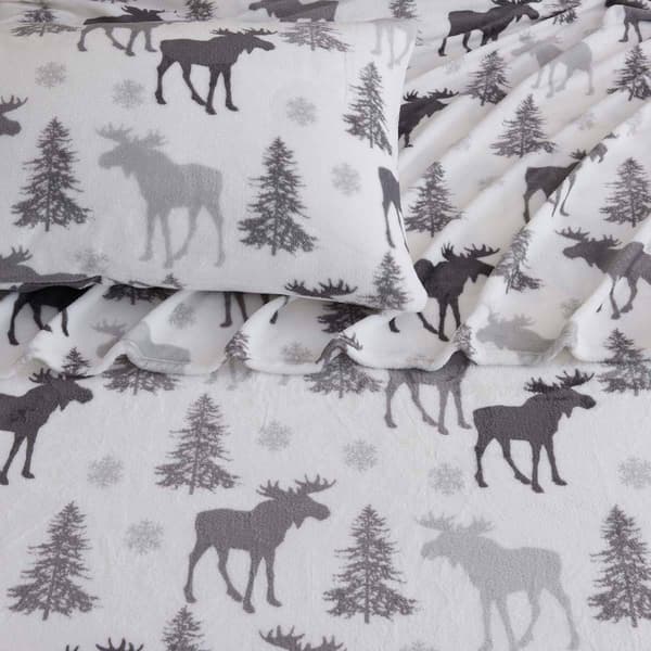 FreshFolds Velvet Luxe Moose Velvet Plush Fleece Sheet Set