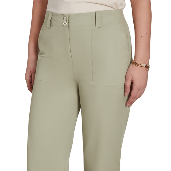 Womens Heart''s of Palm Bloom Service Solid Fine Twill Front Pock