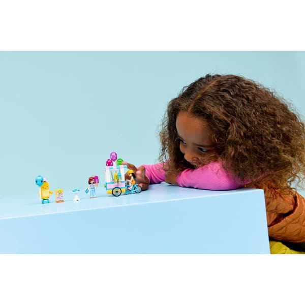 LEGO® Friends Ice Cream & Balloon Stand Building Kit