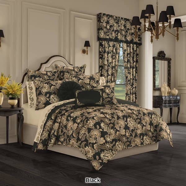 Royal Court Montecito Quilt Set