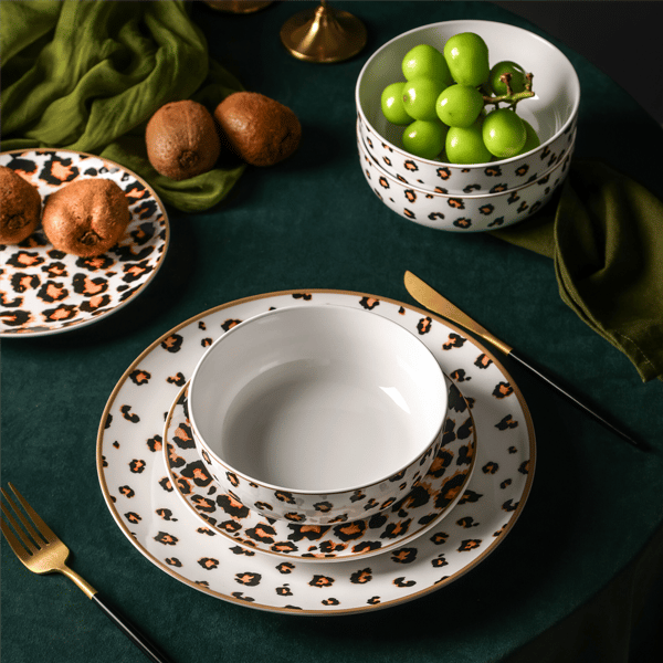 Christian Siriano Majestic 12pc. Porcelain Dinnerware Set