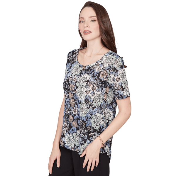 Petite Emaline Key Items Short Sleeve Round Neck Floral Tee
