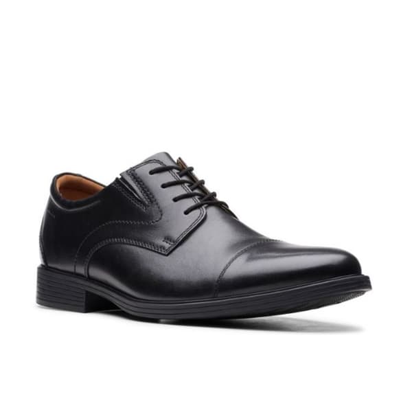 Mens Clarks&#40;R&#41; Whiddon Cap Oxfords