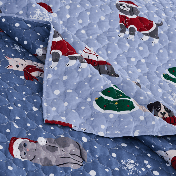 Greenland Home Fashions™ Winter Whiskers Festive Pets Quilt Set