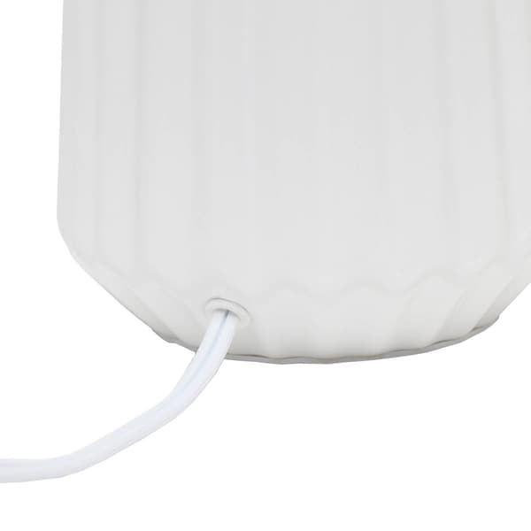 Simple Designs Off White Ceramic Pleated Base Table Lamp w/Shade