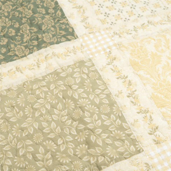 Donna Sharp Meadow Cotton Lap Quilt