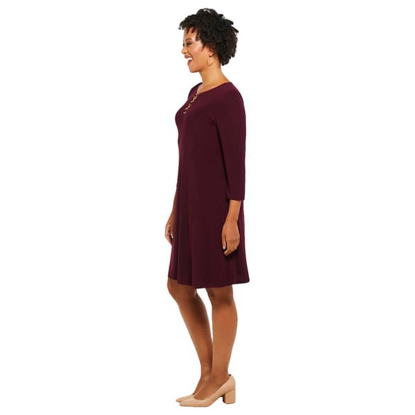 Petite MSK 3/4 Sleeve Solid Three Ring Shift Dress
