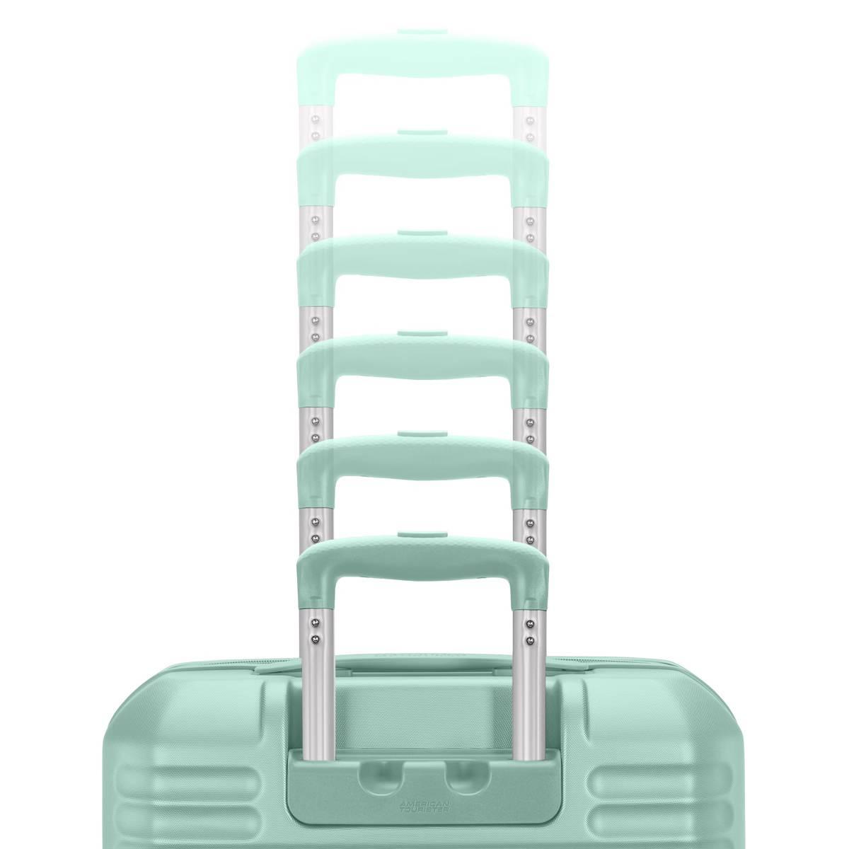 American Tourister Stratum 3.0 28in. Spinner Luggage