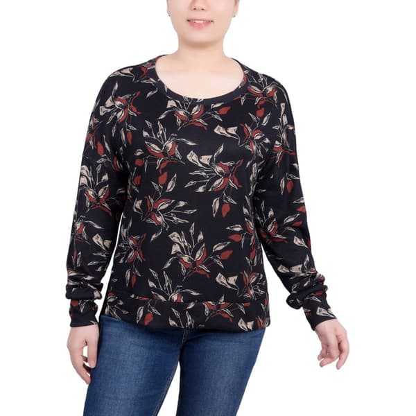 Petite NY Collection Long Sleeve Crew Neck Print Hacci Top