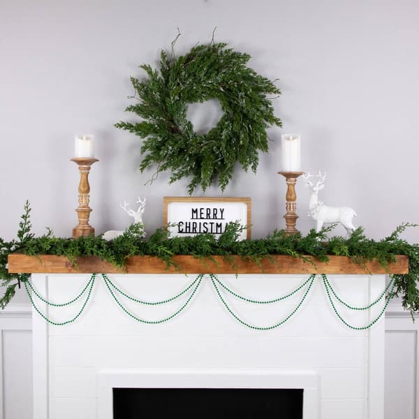 Northlight Seasonal Shiny Metallic Green Beaded Christmas Garland