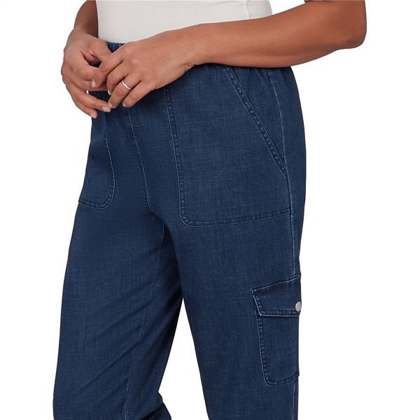 Petite Alfred Dunner Indigo Girls Pull On Cargo Pocket Jeans