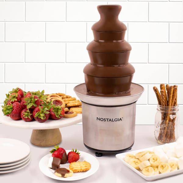 Nostalgia™ 4 Tier Chocolate Fountain