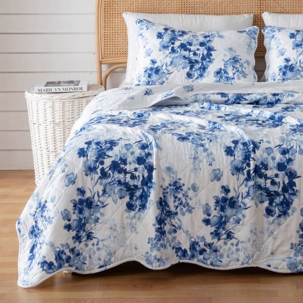 FreshFolds Indira 3pc. Reversible Floral Bordered Quilt Set - image 