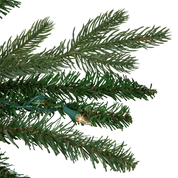 Northlight Real Touch™ Pre-Lit Grande Spruce Christmas Wreath