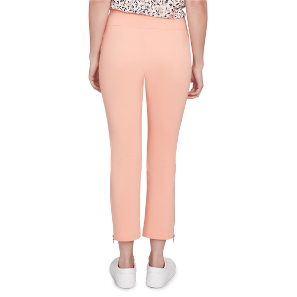 Womens Skye''s The Limit Spring Romance Pull-On Tech Capris