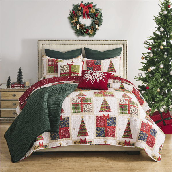 Greenland Home Fashions™ Deck the Halls Festive Quilt Set