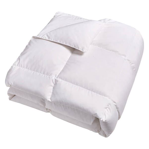 Kathy Ireland Essentials Microfiber Comforter