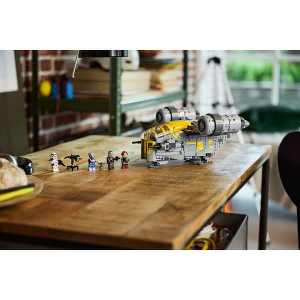 LEGO® Star Wars™ The Razor Crest™