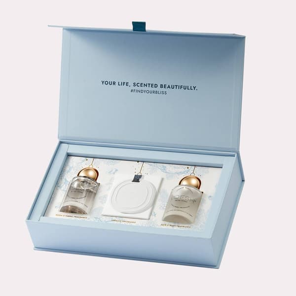 Voesh Seaside Serenity Room & Fabric Fragrance Set - $95 Value