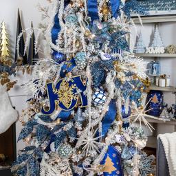Northlight Seasonal 37in. Glittered Blue Fern Christmas Spray