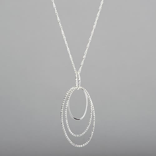 Design Collection Silver Plated 3 Oval Pendant Necklace - image 