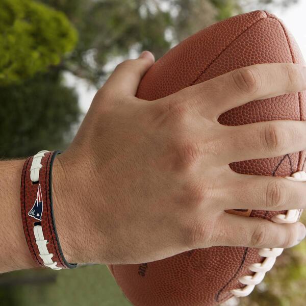 NFL New England Patriots Pebble Grain Bracelet - image 
