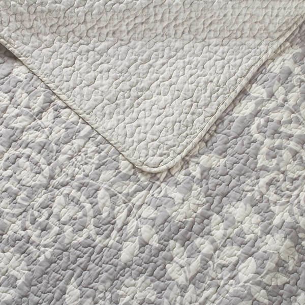 Laura Ashley® Rowland 136 Thread Count Reversible Quilt Set