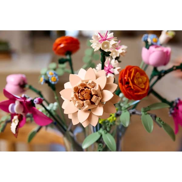 LEGO&#174; Botanicals Pretty Pink Flower Bouquet
