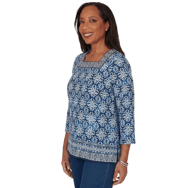 Womens Alfred Dunner Classics 3/4 Sleeve Medallion Blouse