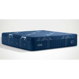 Stearns & Foster® Lux Estate II Soft Hybrid Mattress