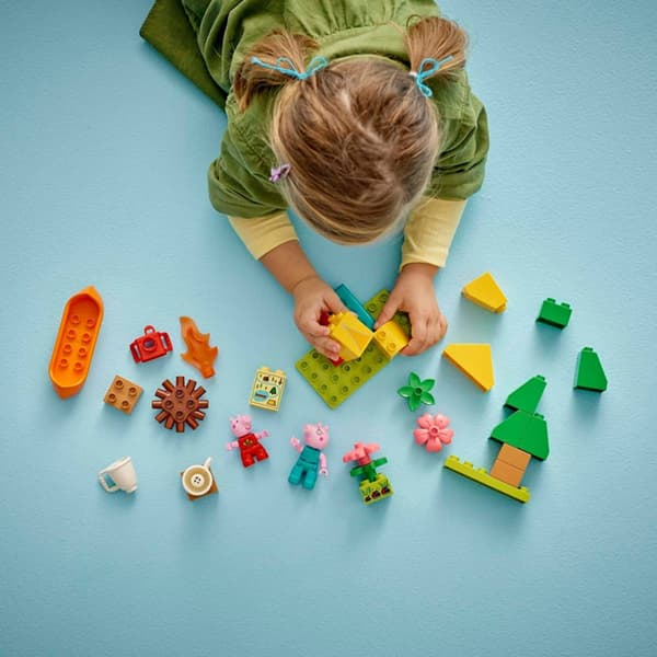 LEGO&#174; DUPLO Peppa Pig Camping Trip
