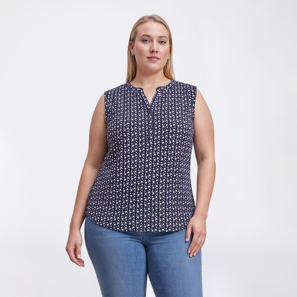 Plus Size Hasting & Smith Americana Star Split Neck Tank Top - image 