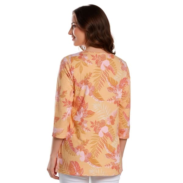 Plus Size Emily Daniels 3/4 Sleeve Floral Round Neck Blouse