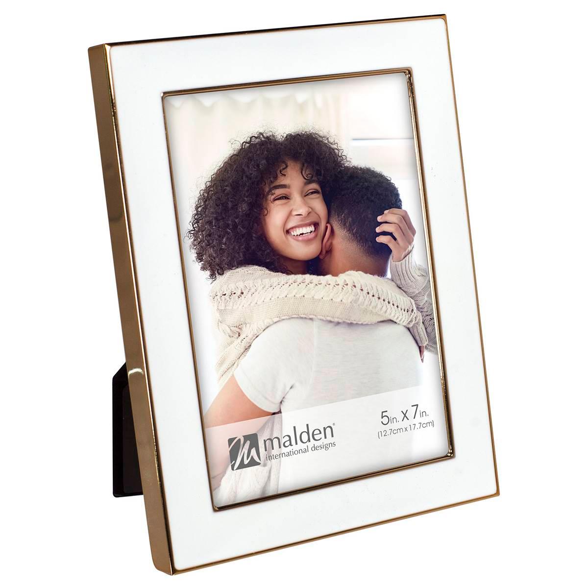 Malden Gold with White Epoxy Frame - 5x7